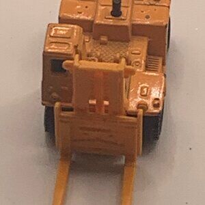 TOMICA TOYOTA FORKLIFT TRUCK FD200